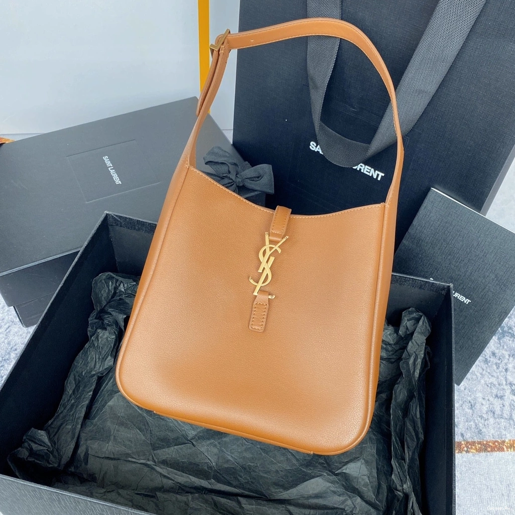 5 À 7 HOBO SOFT BAG-23*22*8CM YSL LE SMALL 0716